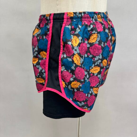 Nike Dri-FIT Tempo Icon Clash Big Kids (Girls) 2-in-1
Floral Shorts Size Medium+ - Picture 15 of 16